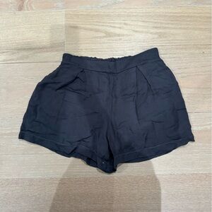 Maven Women’s Navy Blue Linen Shorts